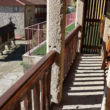 Lantgård Quinta Do Rocha Vilela (Braga)