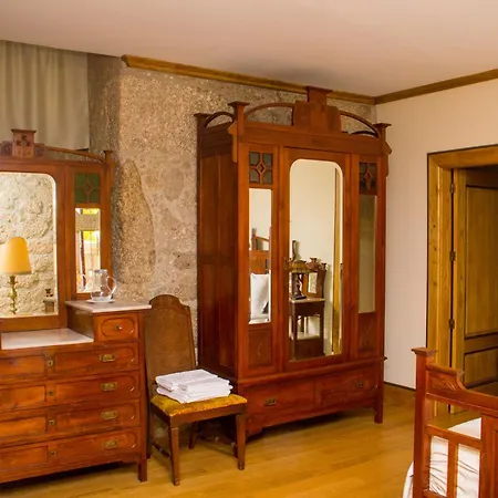 Quinta Do Rocha مزرعة للإقامة